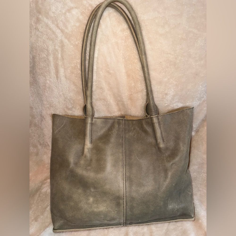 !HAMMITT Bundle! Oliver Leather Taupe Pewter Tote & Tony Small Pewter Crossbody - Picture 3 of 16